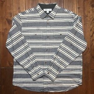 Old Navy Shirt Sz XL Mens Thick Flannel Long Sleeve Button Up Stripe Regular Fit